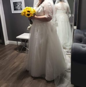 Wedding dress size 18
